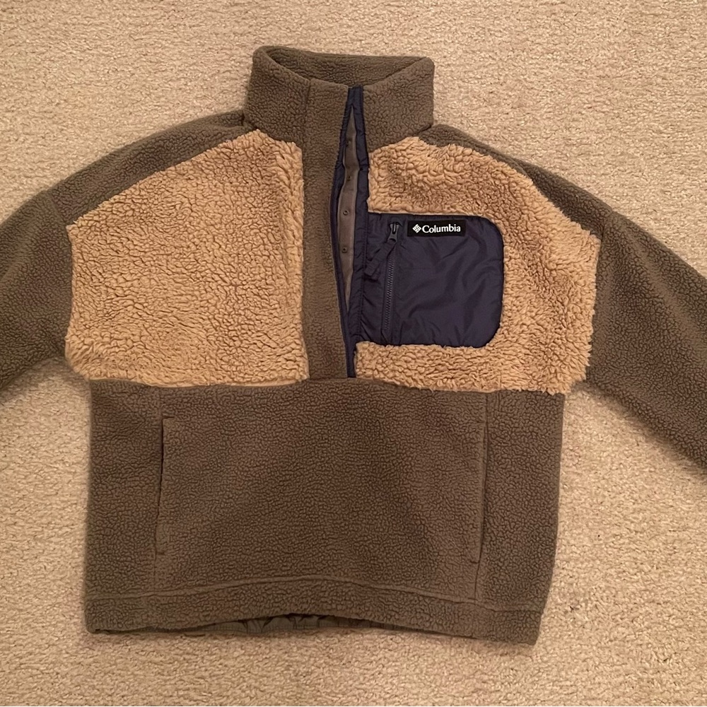 Columbia Women's Sherpa Fleece Jacket - Tan and Navy